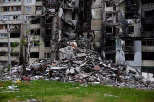 Понад 250 тисяч українських будинків зруйновано та пошкоджено ворогом: скільки коштуватиме відбудова
