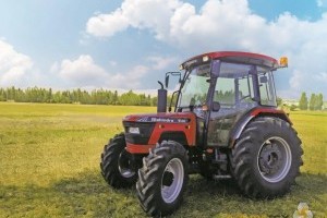 Трактори Mahindra для виконання сільськогосподарських та комунальних робіт