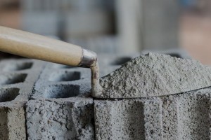 Сухой цемент в мешках от компании «Дрова Киев»