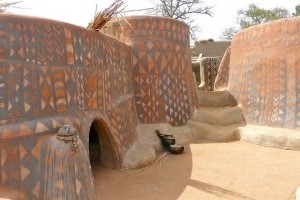 Деревня африканских королей: когда каждый дом - произведение искусства (Фото)