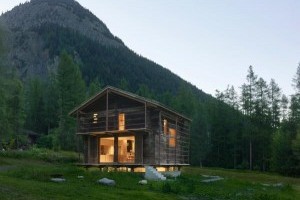Чудесная трансформация: старый амбар переделали в комфортабельный дом в Альпах (фото)