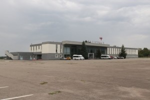 Аэропорт "Полтава" впервые после ремонта принял пассажирский рейс (фото)