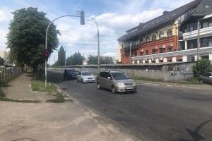 В Киеве из-за реконструкции улицы сносят частные гаражи