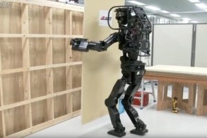Вскоре рабочих на стройке могут потеснить роботы