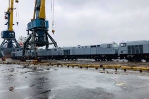 В Украину доставили еще пять локомотивов GE (фото)