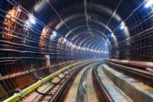 Столичная подземка заплатит почти 150 млн гривен за ТЭО строительства метро на Троещину