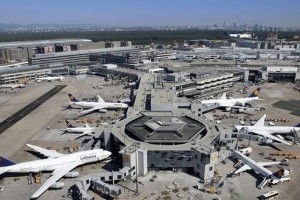 Китайцев хотят привлечь к строительству аэропорта близ Днепра