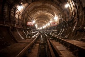 Знову скандал: «Київметробуд» підозрюють у розкраданні коштів на будівництві метро на Виноградар