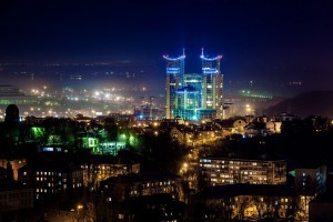 Київ вночі знову опинився в топ міст світу з найбруднішим повітрям. Чим дихає місто 