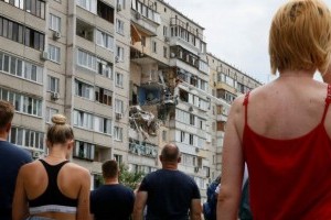 Взрыв дома на Позняках: пострадавшие вышли на протест