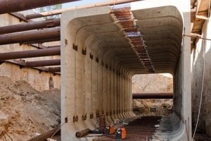 Метро на Виноградарь: первые 17 метров тоннеля из блоков цельно-секционной оправы уже смонтированы (ФОТО)