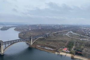Запорожский мост через Днепр на Хортицу проверили на прочность (ФОТО)