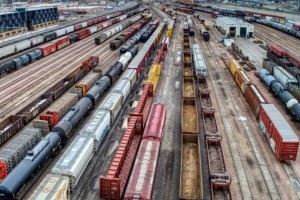 Тариф на залізничні перевезення вантажів першого класу планують підвищити