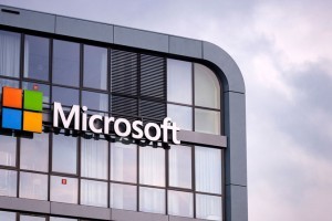 Microsoft відклала на невизначений термін повернення співробітників в офіси