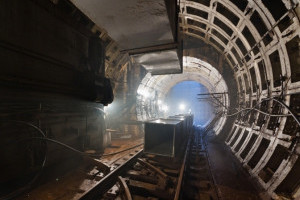 Стало відомо, коли відновлять будівництво метро на Виноградар