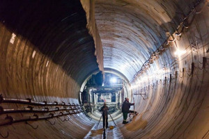 Київ проведе конкурс підрядника для відновлення будівництва "зеленої" гілки метро