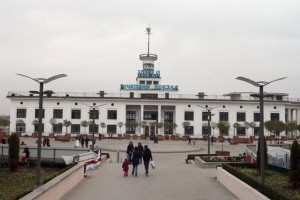 Речной вокзал в Киеве обновят к маю