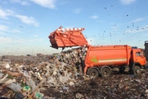 Возбуждены уголовные дела по фактам незаконного вывоза мусора из Львовской области