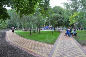 Один из парков Киева власти пообещали спасти от застройки