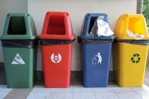 Опитування: 45 % українців готові додатково платити за утилізацію сміття 