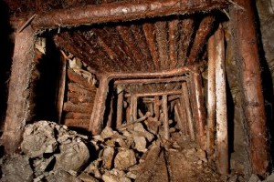 В Украине начнут закрывать опасные шахты