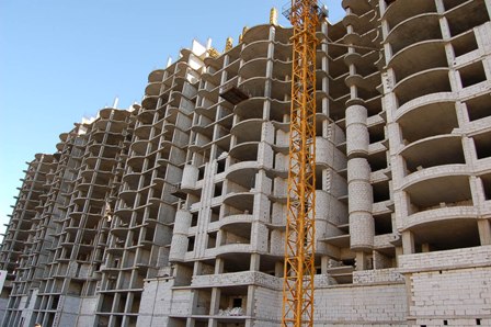 По данным Госстатистики, в январе-июне 2015 г. работы по строительству сооружений выполнены на 10 млрд 695 млн грн. 