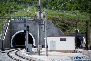 Как открывали Бескидский тоннель и чем важен этот проект для Украины (фото)