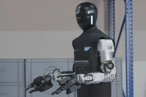 У Британії випробували робота для складів із підключенням до IT-систем