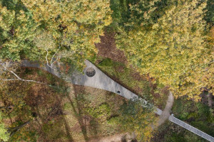 «Парк спогадів»: у Чехії старий цвинтар перетворили на парк (ФОТО)