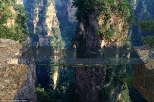 В Китае построят невидимый мост, парящий в воздухе  (фото)