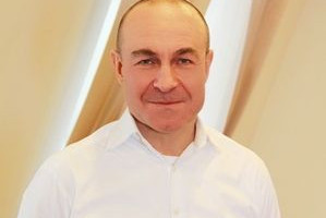 ВАЛЕНТИН ШЕВЕТОВСЬКИЙ