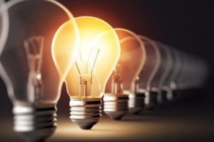 Новий формат графіків відключень світла: в деяких регіонах без електрики понад 16 годин на добу