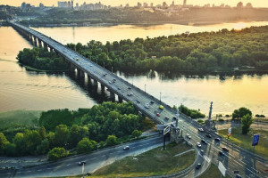 Міст Патона ще можна врятувати, якщо не зволікати з ремонтом - експерти НАН України