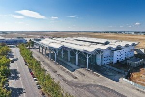 На строительство новой взлетной полосы в аэропорту "Одесса" выделили 250 миллионов