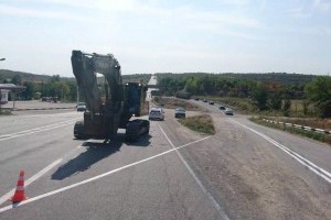 Внимание! Перекрытие движения автотранспорта на автодороге М-18 Харьков-Симферополь-Алушта-Ялта
