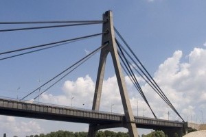 В столице наконец отремонтируют один из мостов
