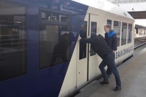 Пассажир Kyiv Boryspil Express рассказал о неисправности поездов (фото)