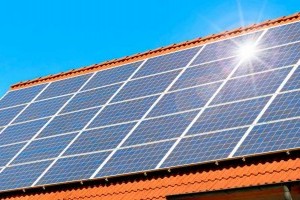 Міненерго хоче обмежити домашні сонячні електростанції: чому та навіщо