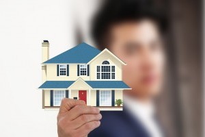 Як зменшити витрати при купівлі-продажу квартир
