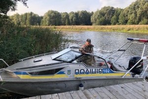 Водні маршрути у Чорнобильській зоні визнані безпечними та готовими до прийому туристів
