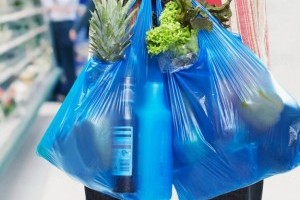 У Верховній Раді ухвалили законопроект про заборону пластикових пакетів у першому читанні