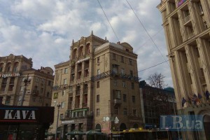 "Мы быстро сломали, он быстро восстановит": адвокат изложил свою версию о строительстве "скворечника" на столичном Майдане