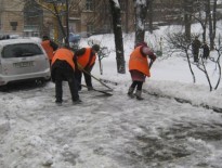 За образцовую уборку снега Кировоградским дорожникам обещают повысить зарплату