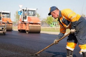 На Миколаївщині у 2021 році відремонтують вдвічі більше доріг, аніж цьогоріч