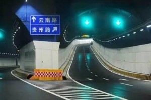 60 м под морским дном: в Гонконге открыли самый глубокий и длинный подводный тоннель мегаполиса (ВИДЕО)