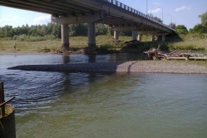 Будували 12 років: на Буковині відкрили міст через річку Прут