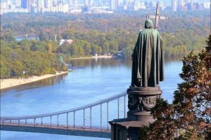 Пам’ятник Володимиру та Колона Магдебурзького права: У Києві відреставрують 8 пам'яток упродовж 2021-2023 років