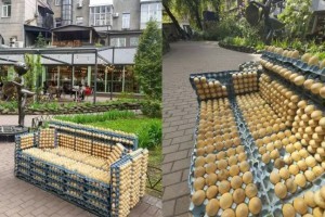 В Киеве появилось место, где можно "посидеть на яйцах" – киевляне о новой лавочке (ФОТО)