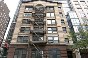 7-поверховий офісний будинок у Нью-Йорку продадуть у вигляді NFT