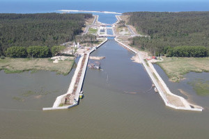 Поляки вже заповнили водою судоплавний канал в обхід росії (ФОТО)